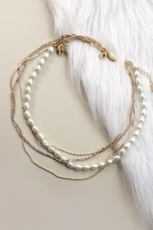 Pearl Rhinestone Necklace
